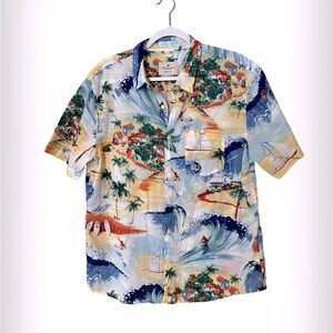 American Eagle Outfitters Men’s Hawaiian Button Down Shirt